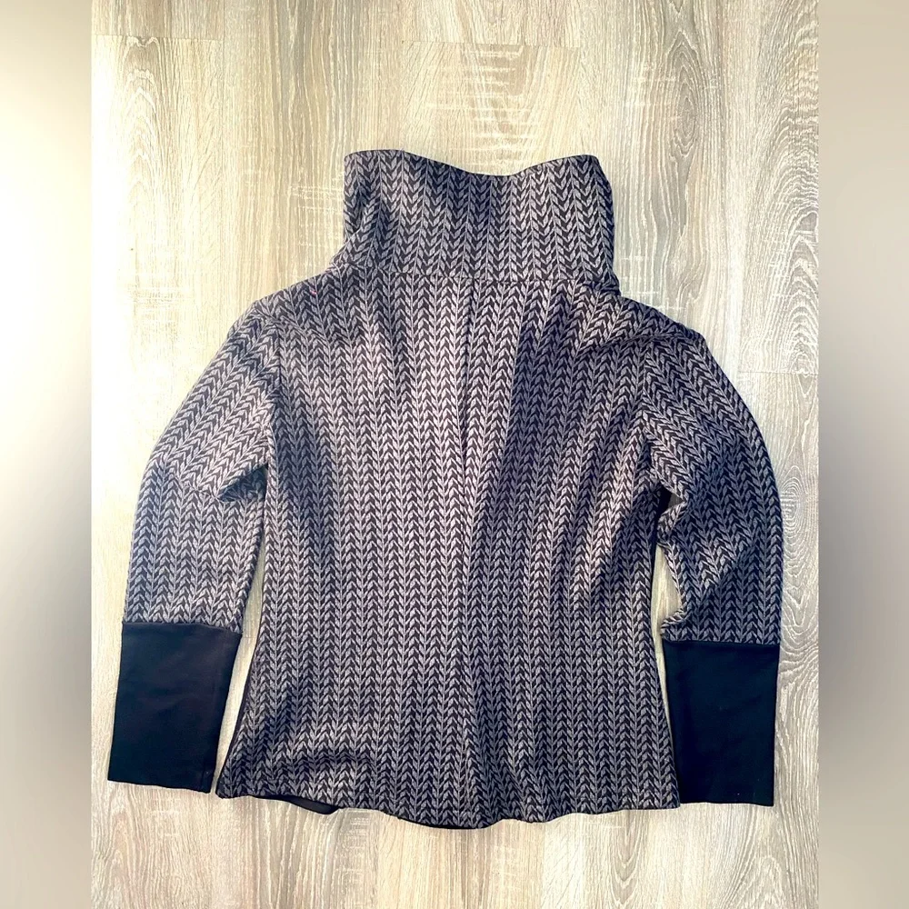 Encore Zip Up Jacket - Picture 9 of 14